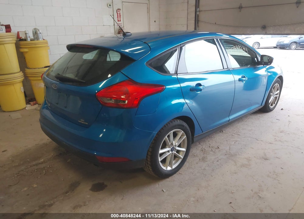 2015 FORD FOCUS SE VIN: 1FADP3K21FL341269