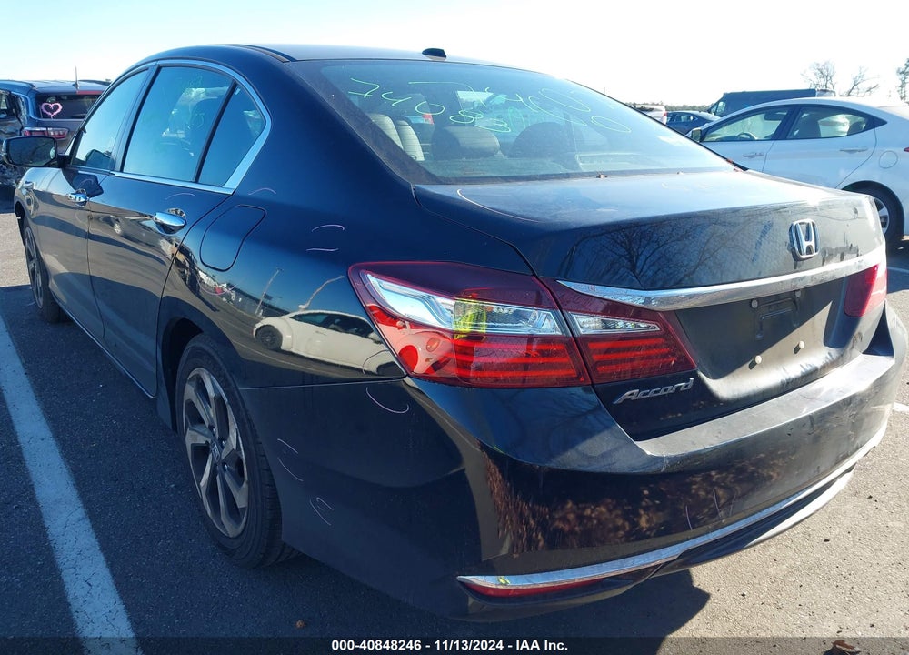 2017 HONDA ACCORD EX-L VIN: 1HGCR2F97HA150893