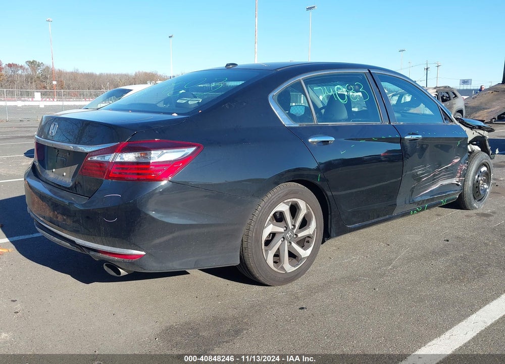 2017 HONDA ACCORD EX-L VIN: 1HGCR2F97HA150893