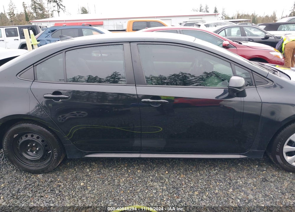2022 TOYOTA COROLLA LE VIN: 5YFEPMAEXNP279876