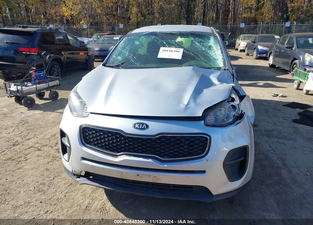 2018 KIA SPORTAGE LX VIN: KNDPM3AC5J7455268