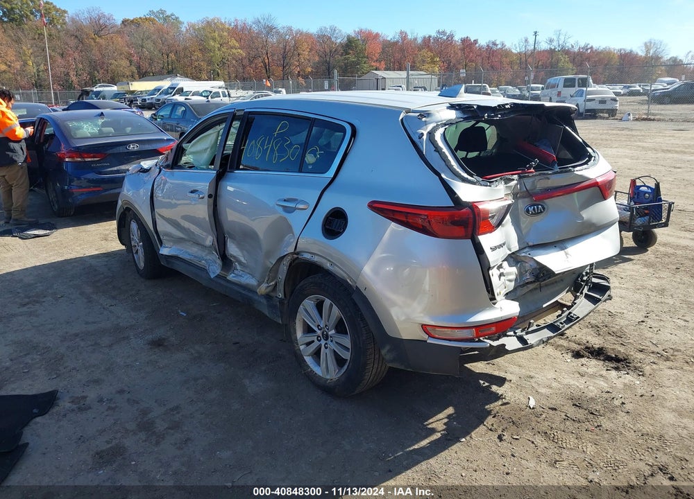 2018 KIA SPORTAGE LX VIN: KNDPM3AC5J7455268