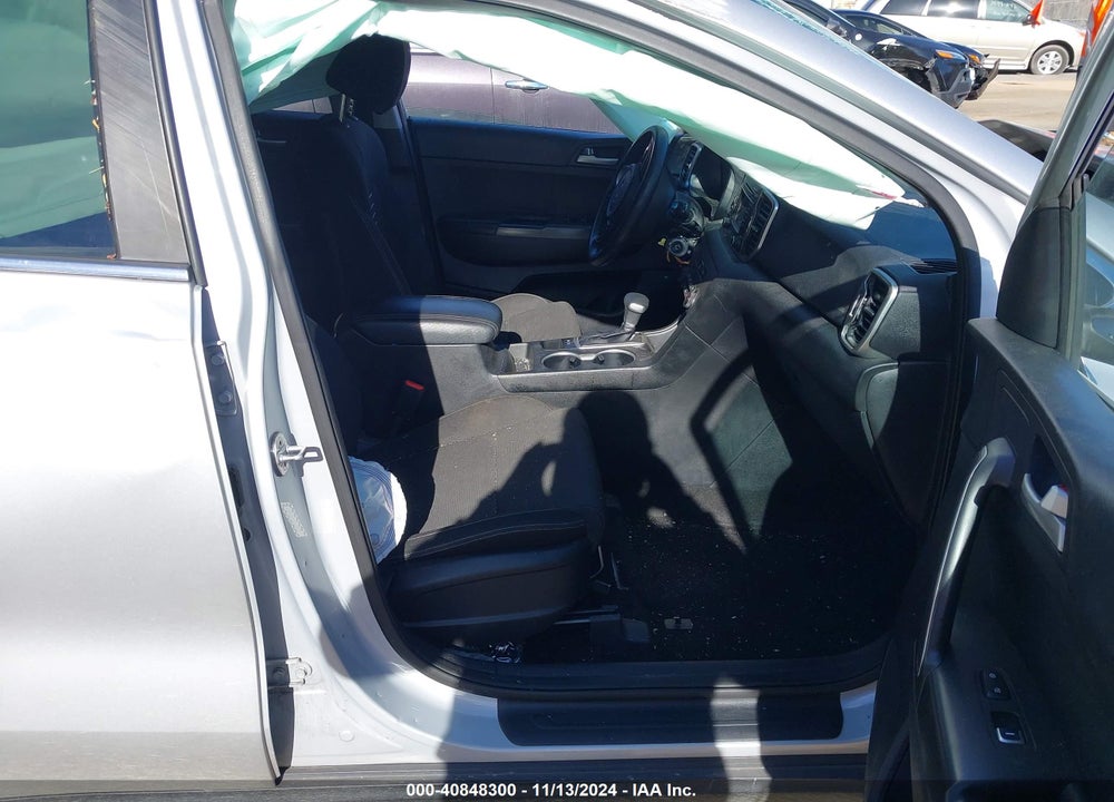 2018 KIA SPORTAGE LX VIN: KNDPM3AC5J7455268