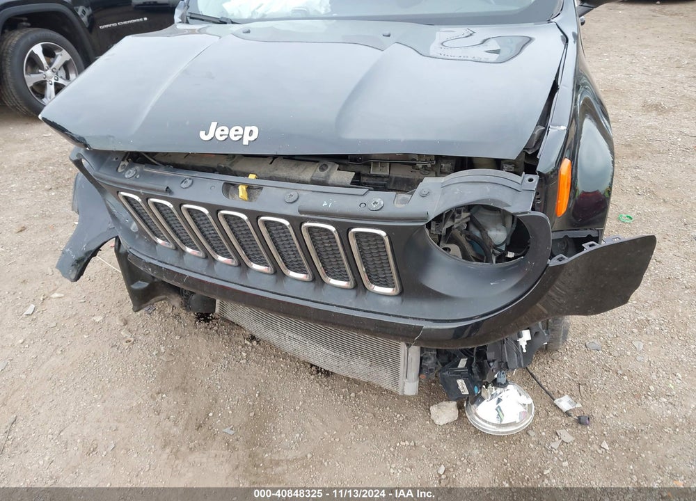 2017 JEEP RENEGADE LATITUDE 4X4 VIN: ZACCJBBB8HPF89308