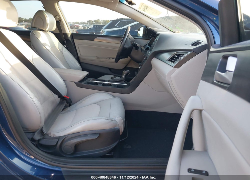 2017 HYUNDAI SONATA SPORT VIN: 5NPE34AFXHH490890