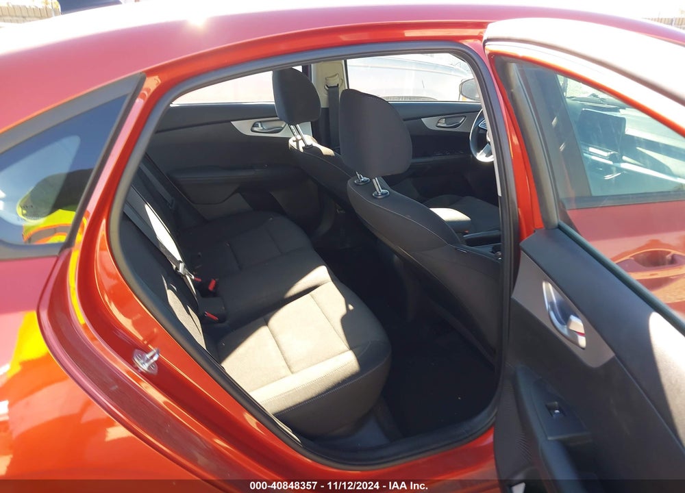 2022 KIA FORTE VIN: 3KPF24AD8NE462740