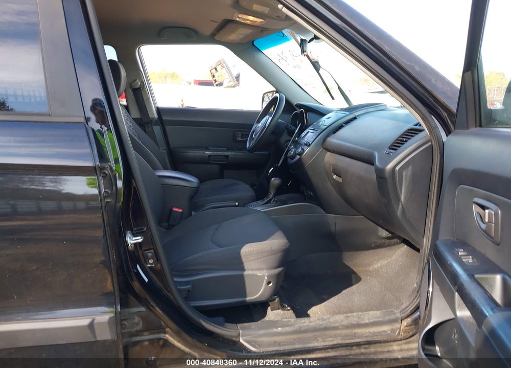 2011 KIA SOUL VIN: KNDJT2A22B7285754