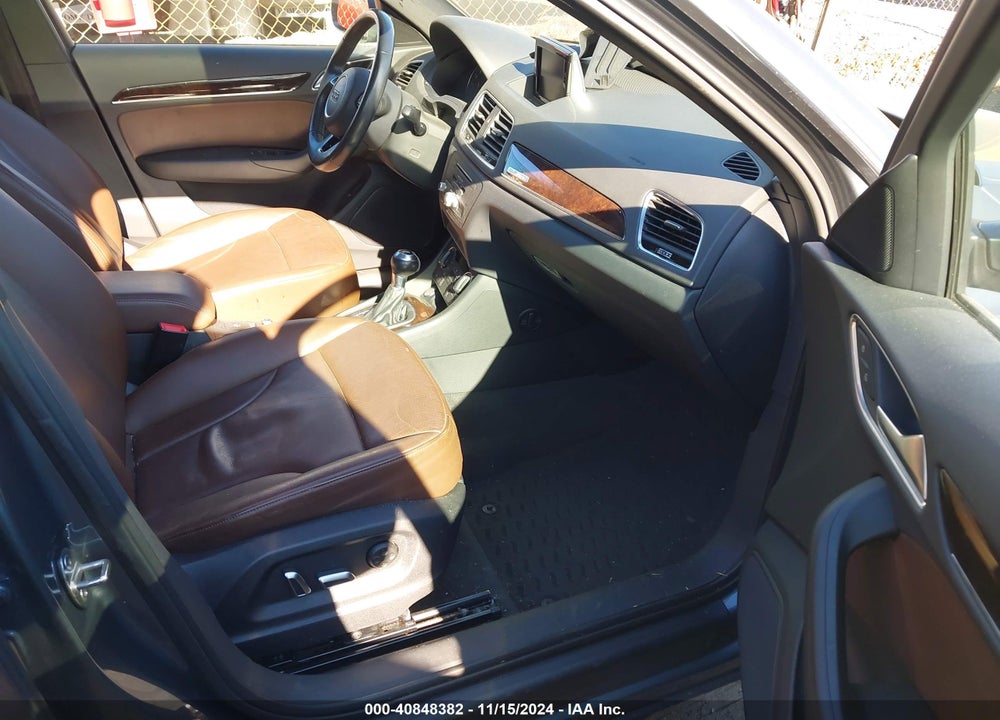 2017 AUDI Q3 2.0T PREMIUM VIN: WA1JCCFS4HR016581