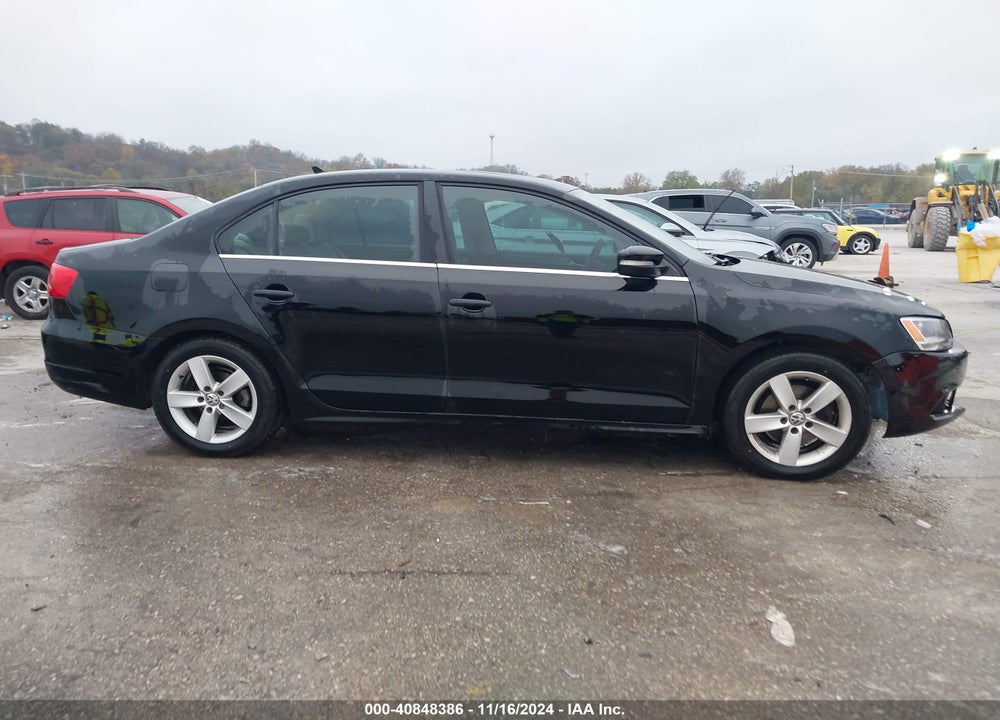 2014 VOLKSWAGEN JETTA 2.0L TDI VIN: 3VWLL7AJ5EM387604