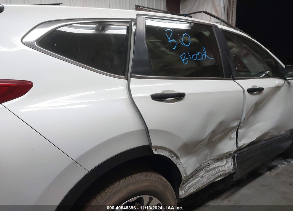 2017 HONDA CR-V LX VIN: 2HKRW6H36HH215498