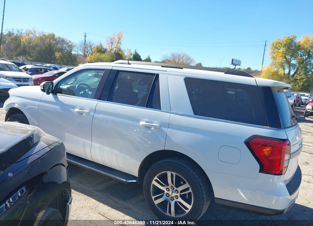 2023 FORD EXPEDITION XLT VIN: 1FMJU1J85PEA46628