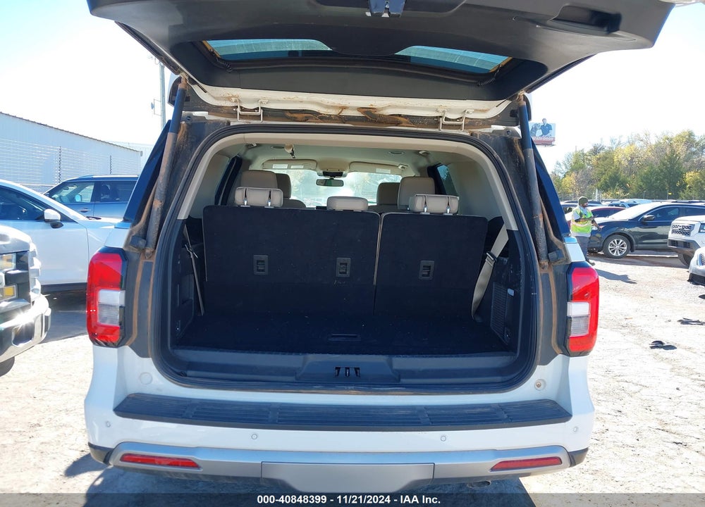 2023 FORD EXPEDITION XLT VIN: 1FMJU1J85PEA46628