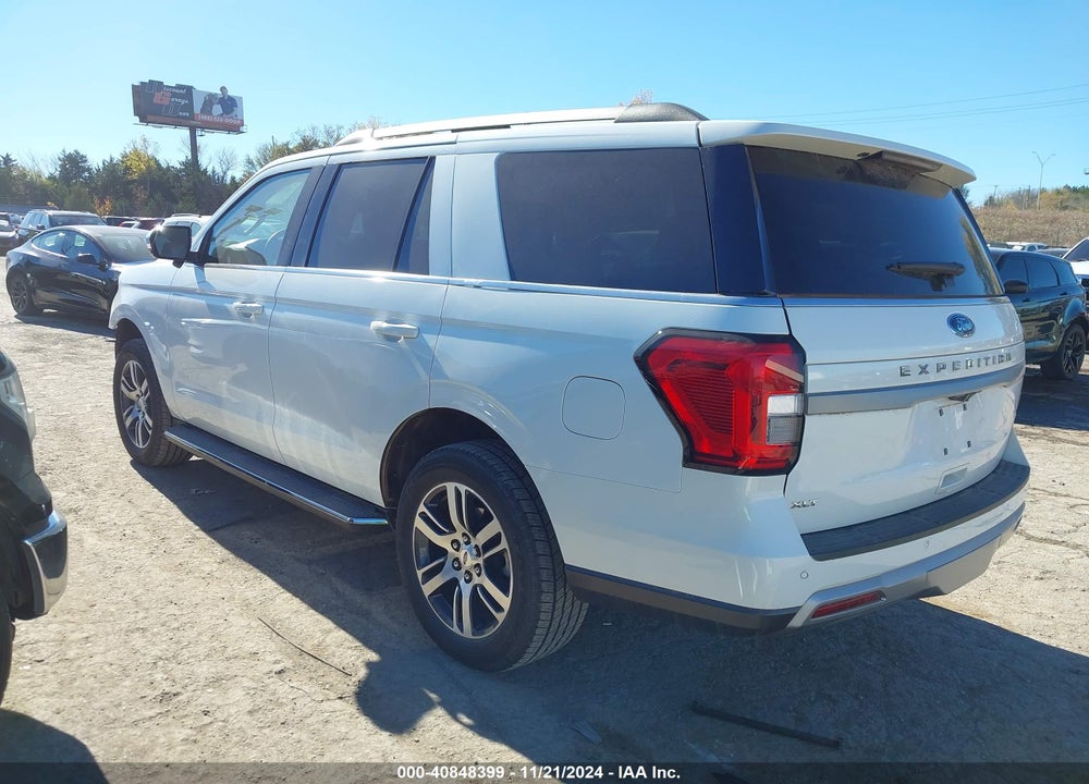 2023 FORD EXPEDITION XLT VIN: 1FMJU1J85PEA46628