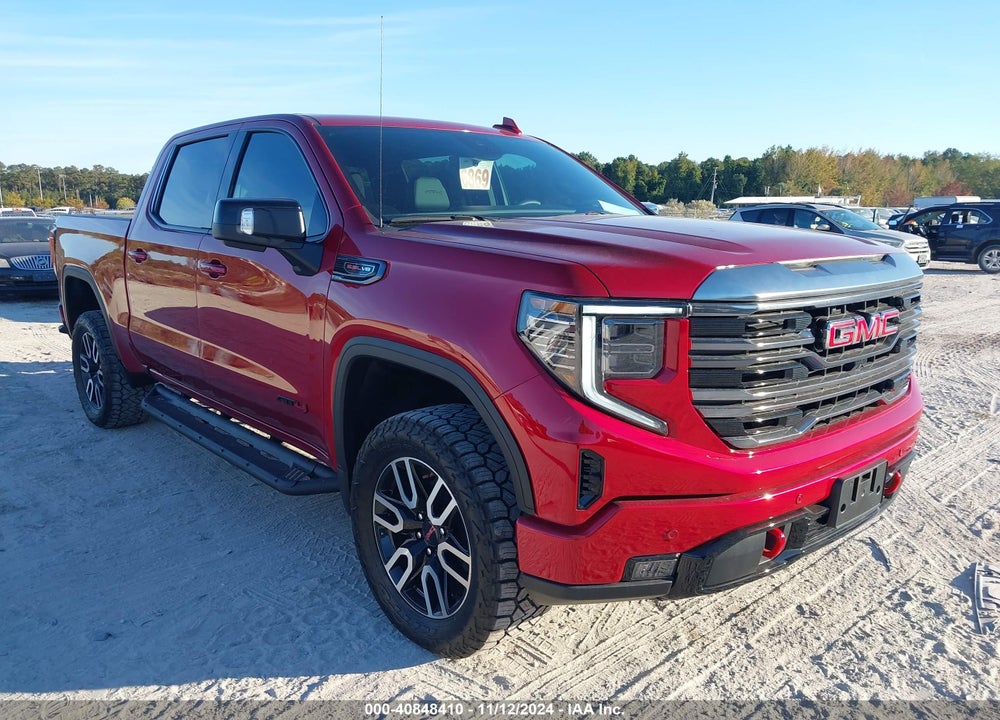 2024 GMC SIERRA 1500 4WD SHORT BOX AT4 VIN: 3GTUUEEL0RG388443