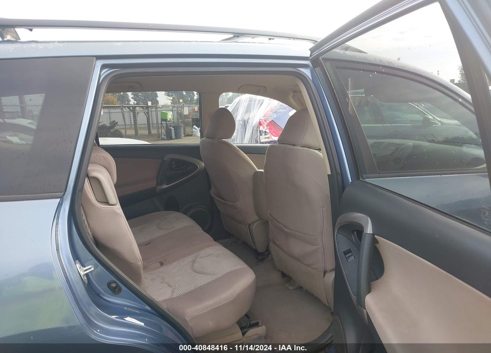 2006 TOYOTA RAV4 VIN: JTMBD33V665032985