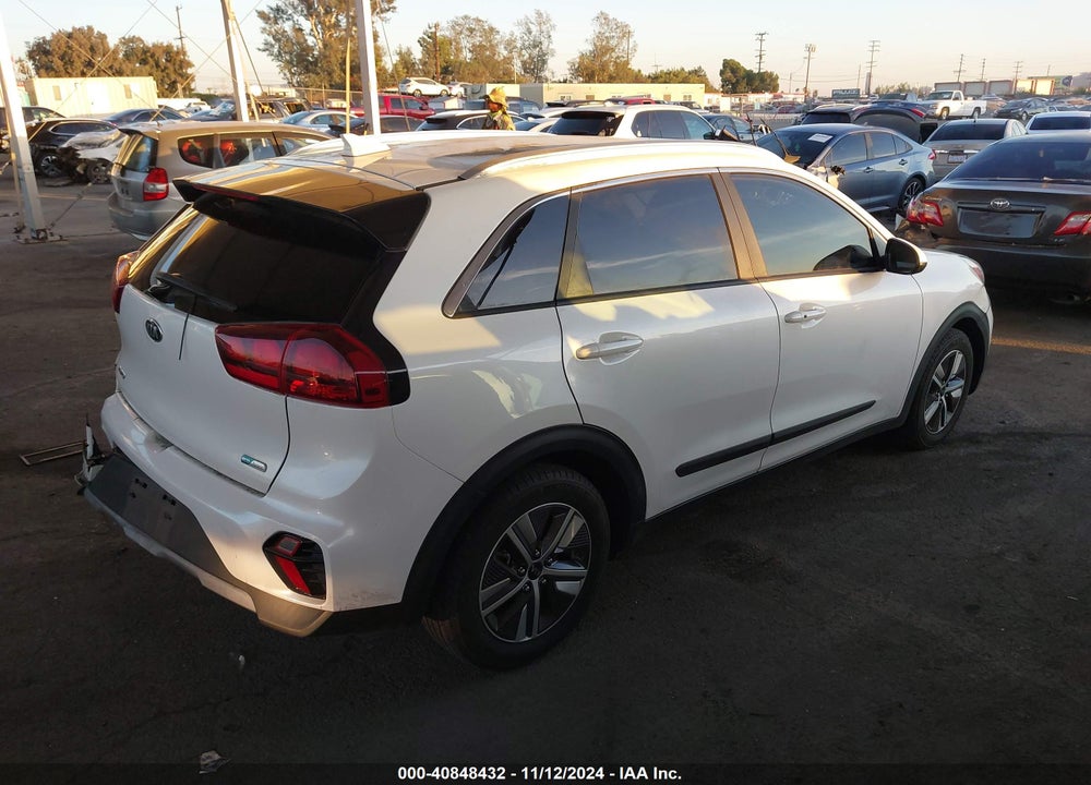 2021 KIA NIRO LXS VIN: KNDCB3LC9M5463861