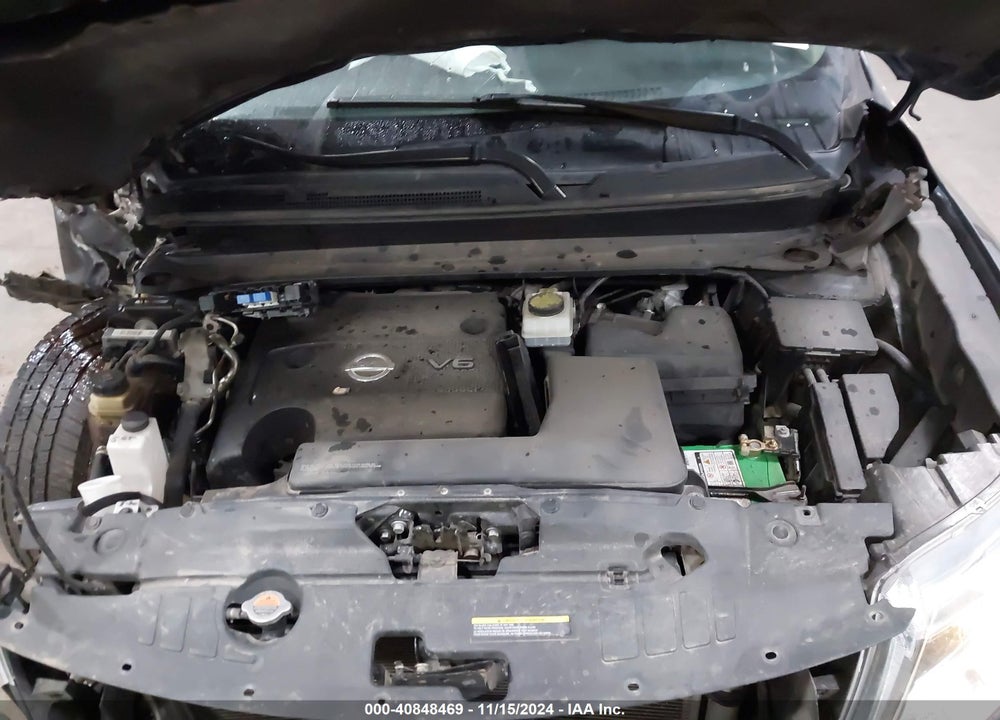2014 NISSAN PATHFINDER SL VIN: 5N1AR2MM0EC647213