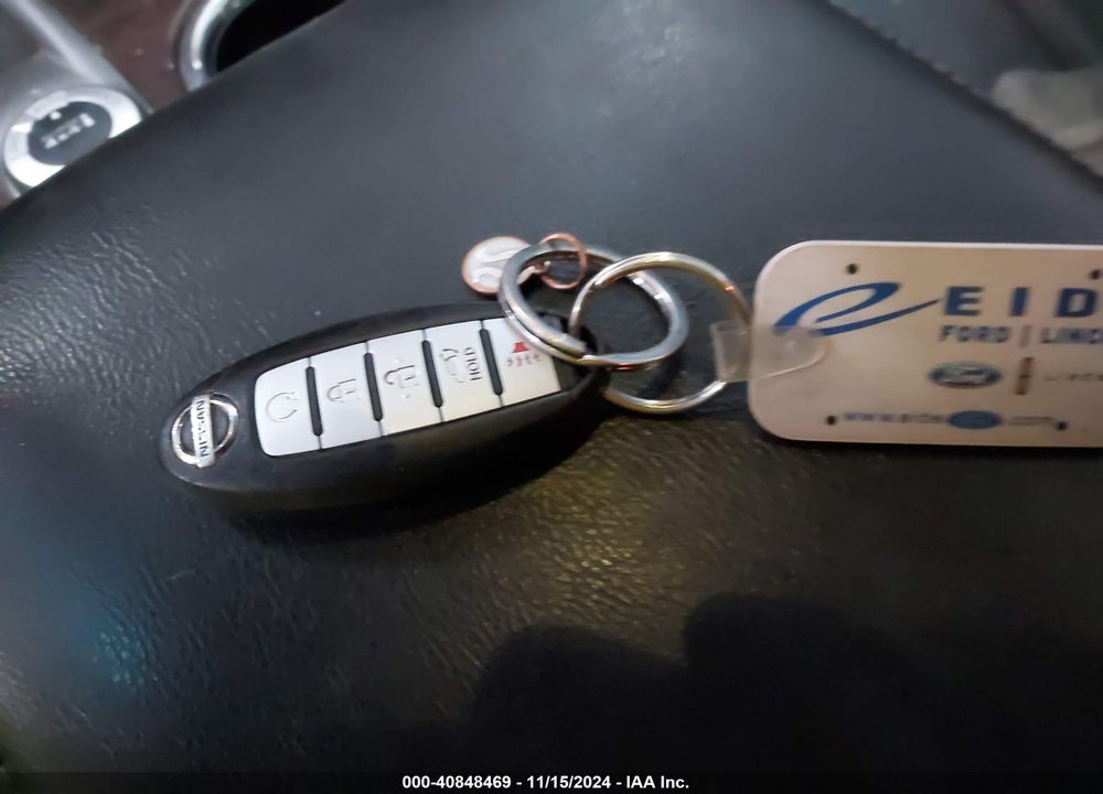 2014 NISSAN PATHFINDER SL VIN: 5N1AR2MM0EC647213