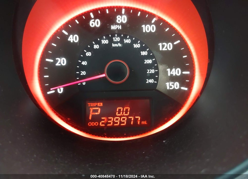 2012 KIA SORENTO VIN: 5XYKWDA28CG214117