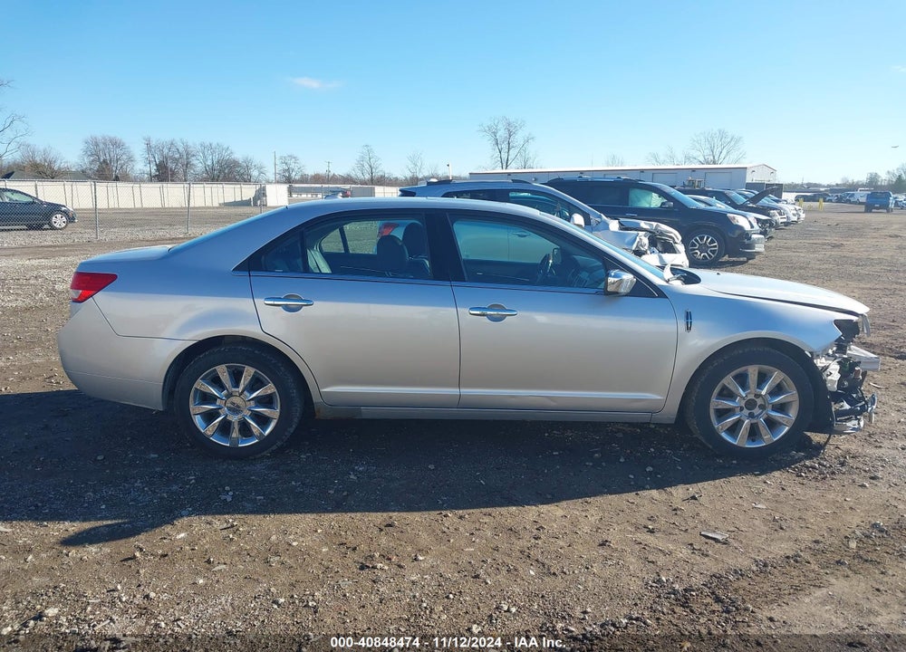 2011 LINCOLN MKZ VIN: 3LNHL2GC3BR776546