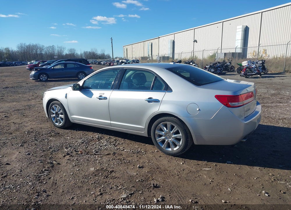 2011 LINCOLN MKZ VIN: 3LNHL2GC3BR776546