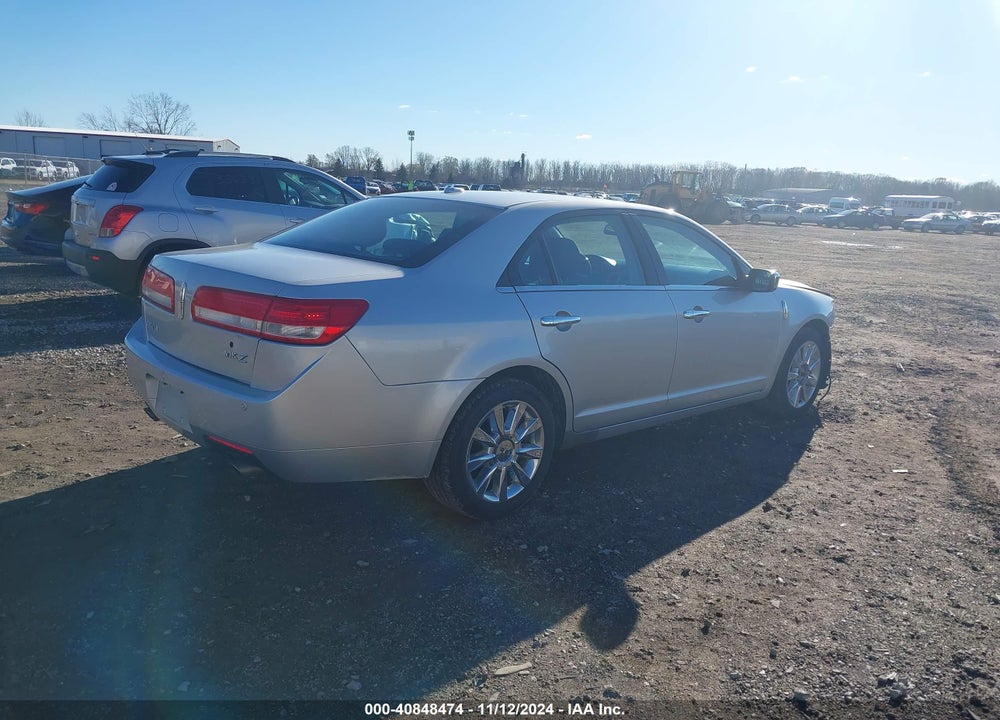 2011 LINCOLN MKZ VIN: 3LNHL2GC3BR776546