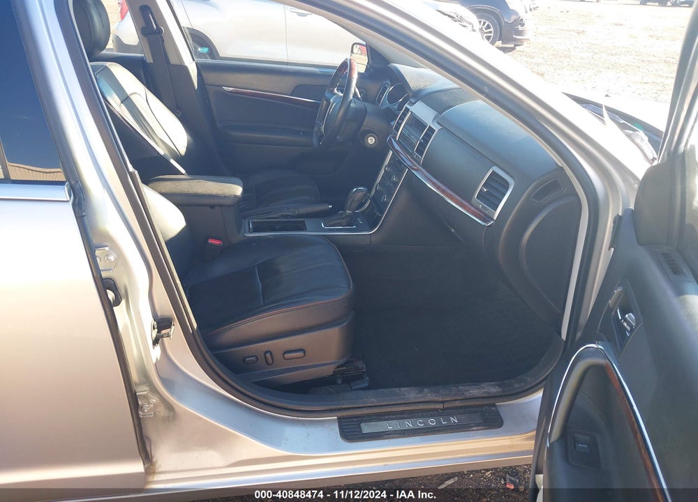 2011 LINCOLN MKZ VIN: 3LNHL2GC3BR776546