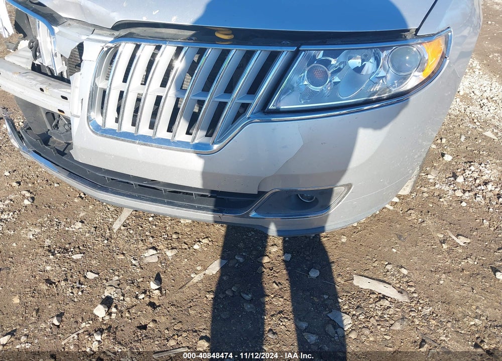 2011 LINCOLN MKZ VIN: 3LNHL2GC3BR776546