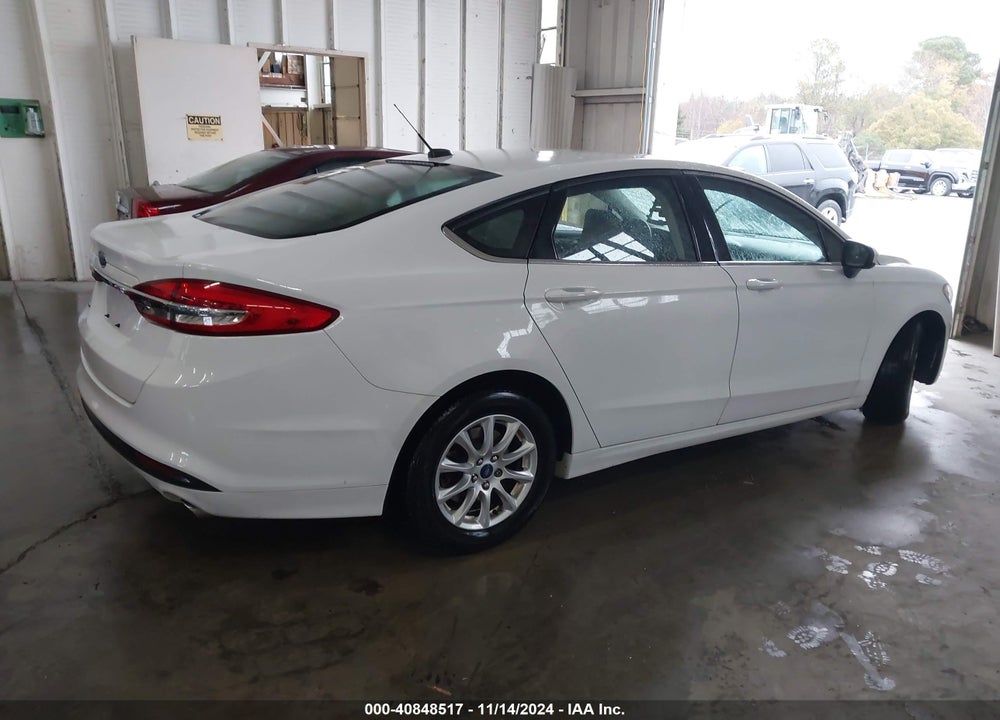 2017 FORD FUSION S VIN: 3FA6P0G74HR318911