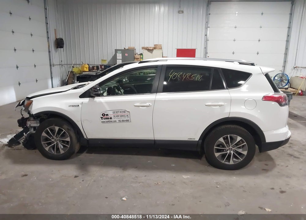 2017 TOYOTA RAV4 HV VIN: JTMRJREV5HD104484