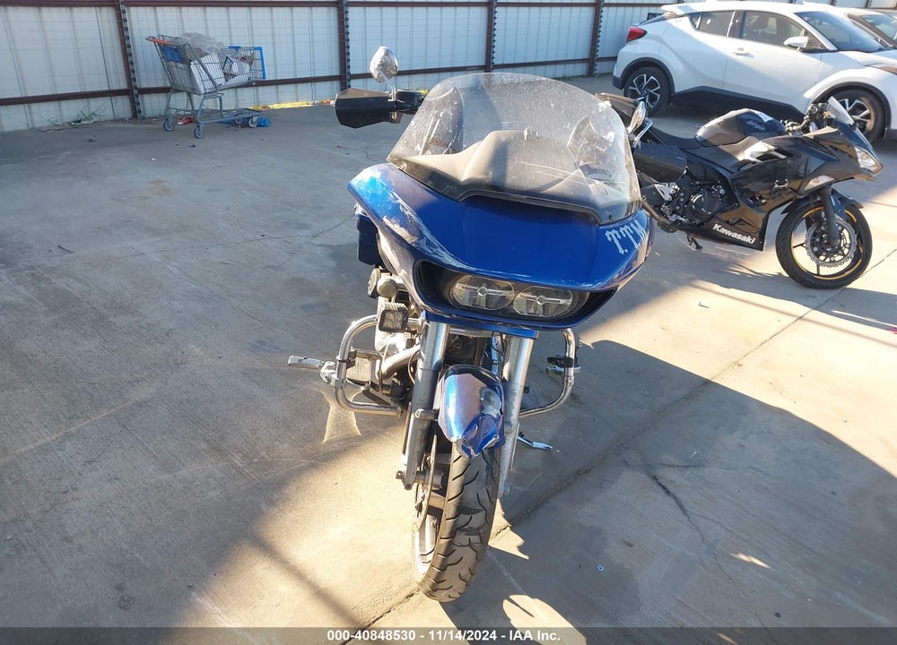 2015 HARLEY-DAVIDSON FLTRXS ROAD GLIDE SPECIAL VIN: 1HD1KTM11FB674673