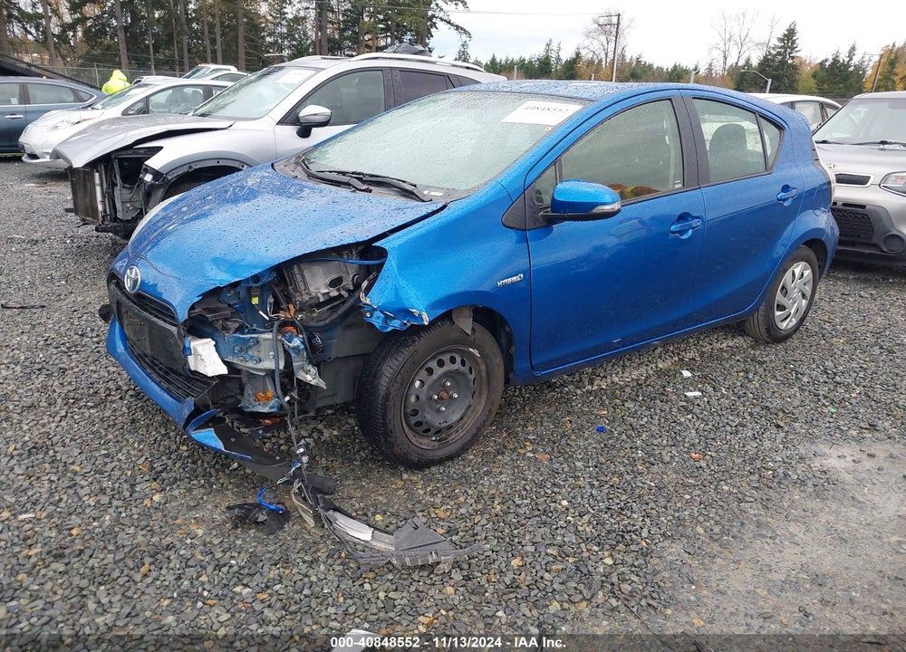 2015 TOYOTA PRIUS C TWO VIN: JTDKDTB36F1113346