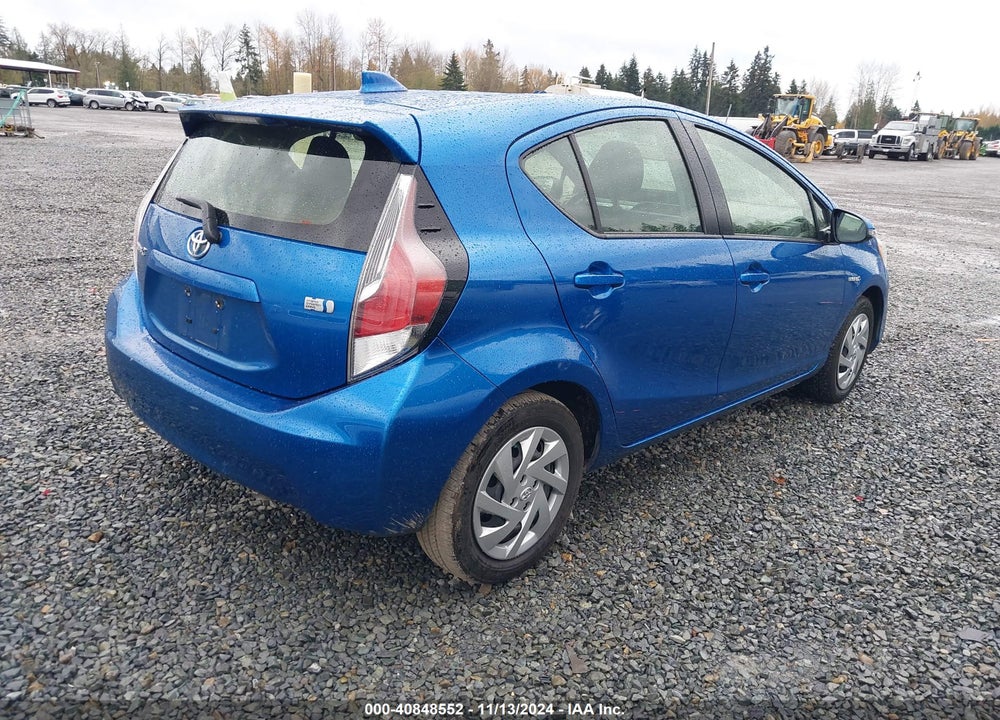 2015 TOYOTA PRIUS C TWO VIN: JTDKDTB36F1113346