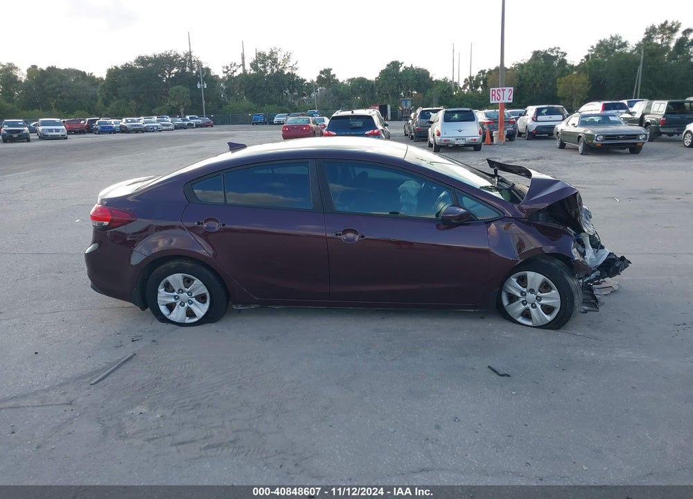 2018 KIA FORTE LX VIN: 3KPFL4A70JE185390