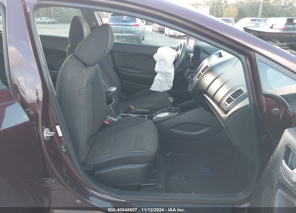 2018 KIA FORTE LX VIN: 3KPFL4A70JE185390