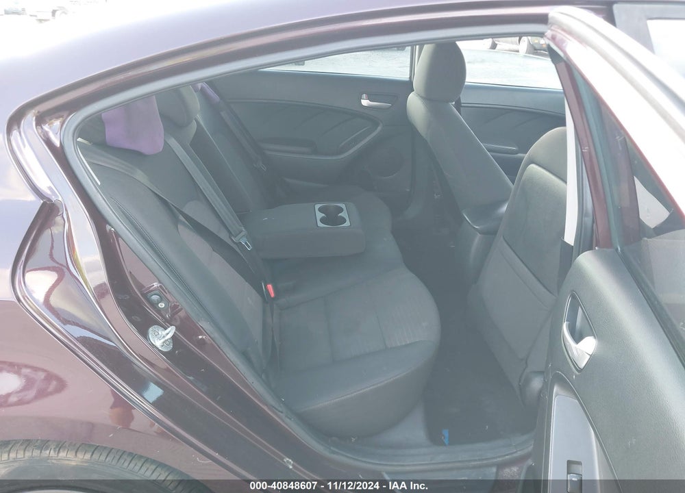 2018 KIA FORTE LX VIN: 3KPFL4A70JE185390
