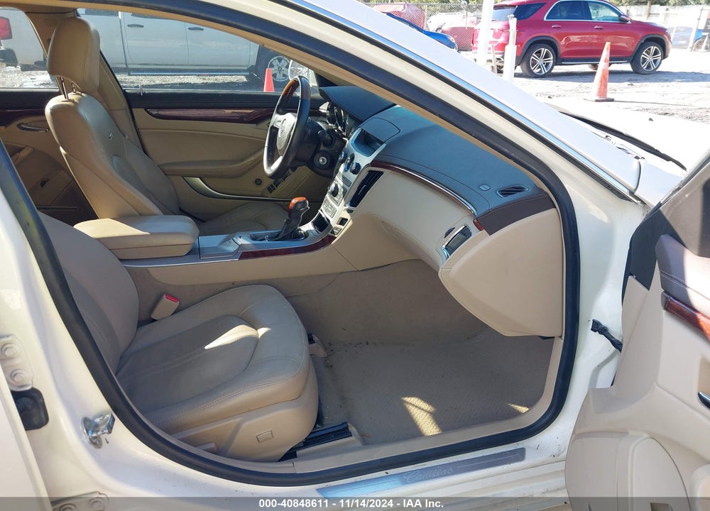 2010 CADILLAC CTS LUXURY VIN: 1G6DF8EG4A0112499