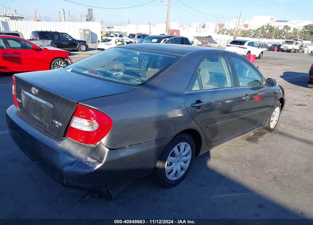 2003 TOYOTA CAMRY XLE VIN: JTDBE32K030232855