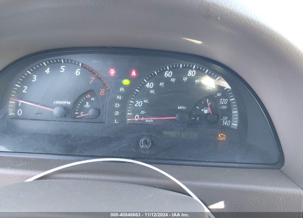 2003 TOYOTA CAMRY XLE VIN: JTDBE32K030232855