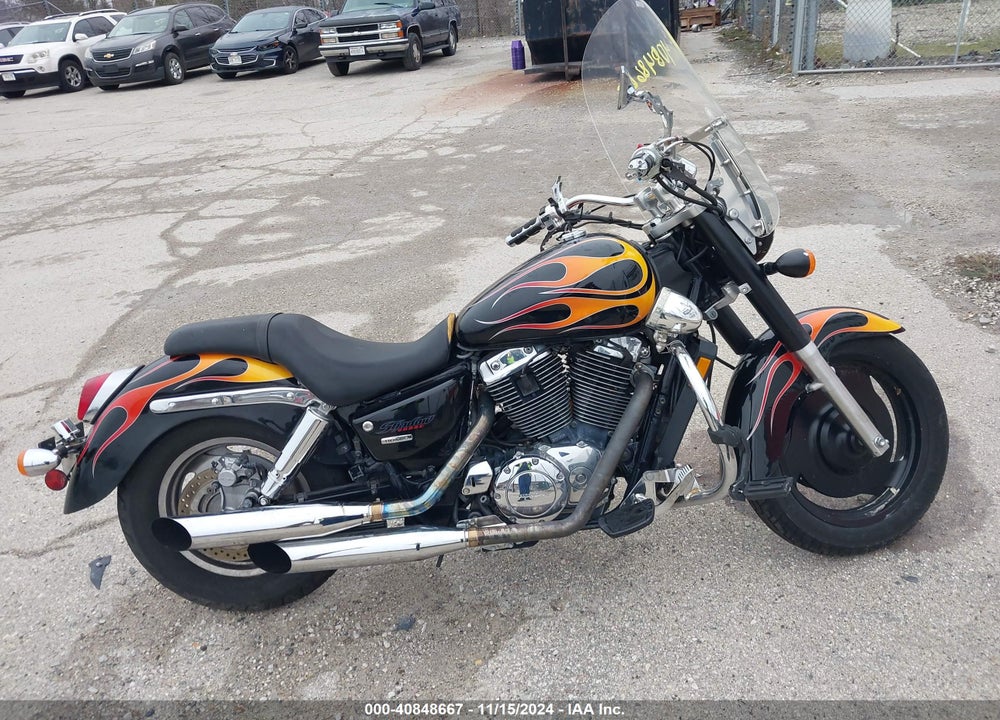 2007 HONDA VT1100 C2 VIN: 1HFSC43027A701233
