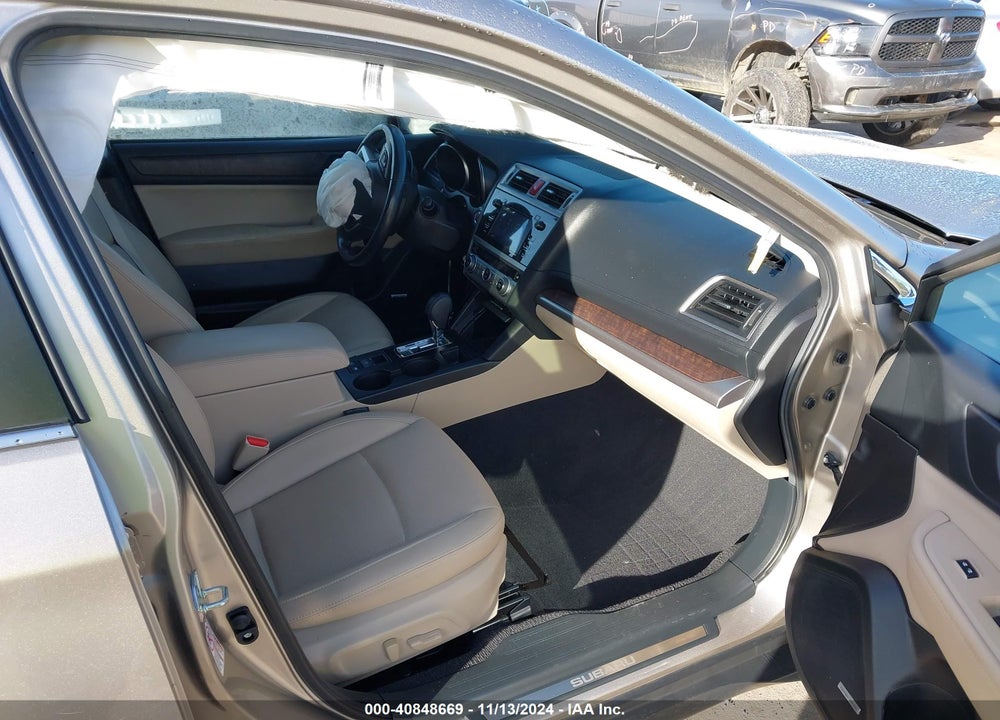 2016 SUBARU OUTBACK 2.5I LIMITED VIN: 4S4BSBNC3G3225972