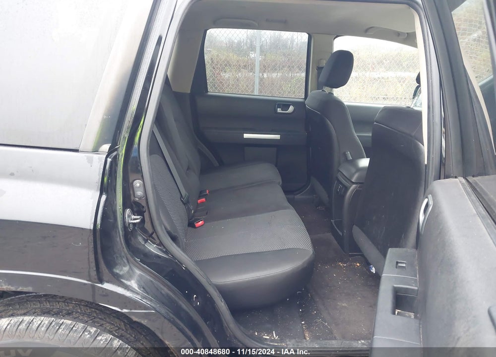 2011 MITSUBISHI ENDEAVOR VIN: 4A4JN2AS1BE026137