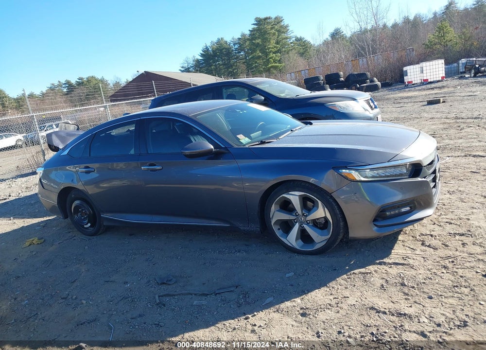 2018 HONDA ACCORD TOURING VIN: 1HGCV1F96JA105780