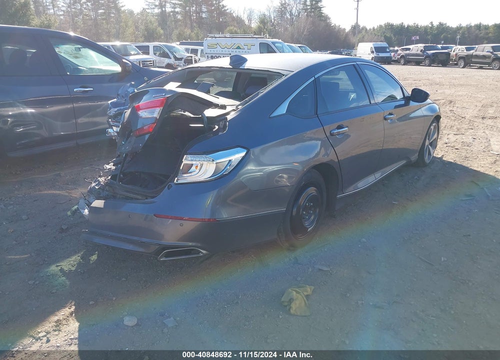 2018 HONDA ACCORD TOURING VIN: 1HGCV1F96JA105780
