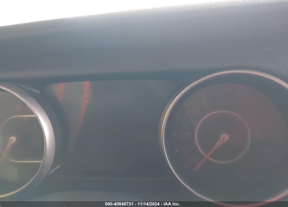 2019 JEEP WRANGLER UNLIMITED SAHARA 4X4 VIN: 1C4HJXEG7KW661801