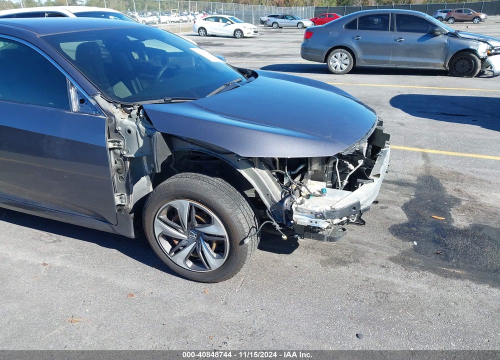 2019 HONDA CIVIC LX VIN: 19XFC2F6XKE044123