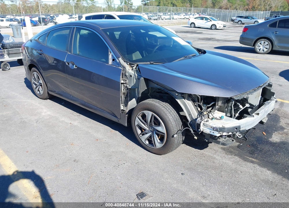 2019 HONDA CIVIC LX VIN: 19XFC2F6XKE044123