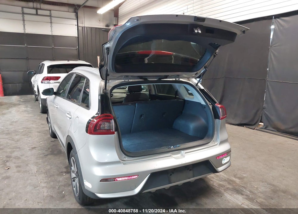 2019 KIA NIRO LX VIN: KNDCB3LC2K5231437