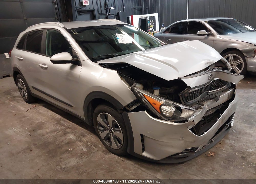 2019 KIA NIRO LX VIN: KNDCB3LC2K5231437