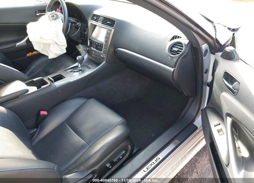 2014 LEXUS IS 250C VIN: JTHFF2C26E2529755